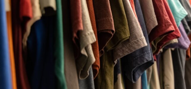Den Ultimative Guide til Herre Skjorter: Stilarter, Materialer og Trends Den Ultimative Guide til Herre Skjorter: Stilarter, Materialer og Trends